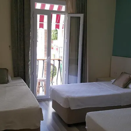 Artemis Otel 2*