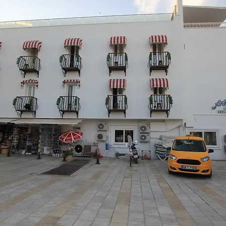 Artemis 2* ボドルム