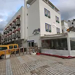 Artemis Hotel 2*