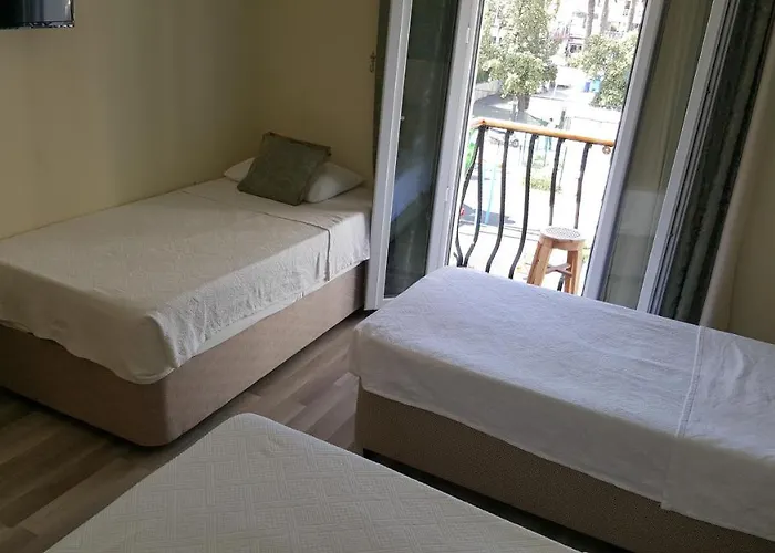Artemis Hotel